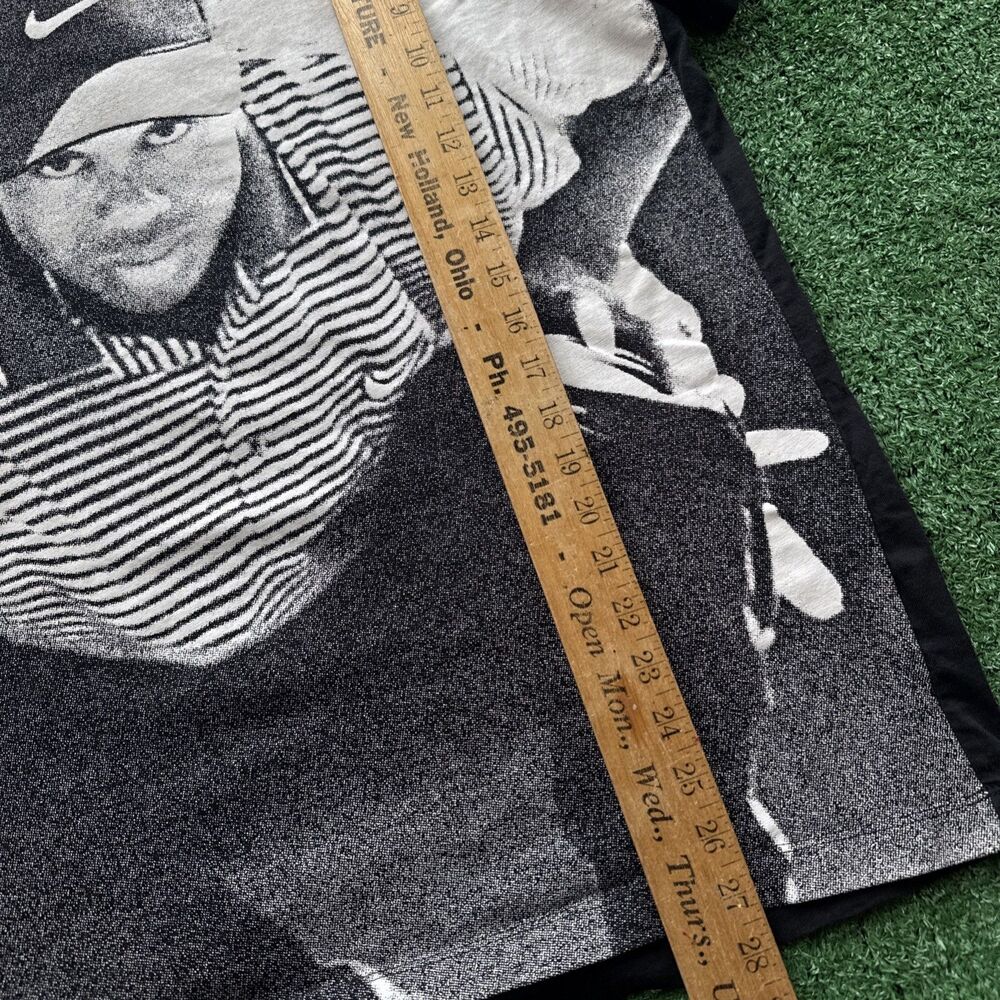 Nike Golf Tiger Woods Poster Tee Black Shirt All Over Print Men’s Size XL - Picture 3 of 5